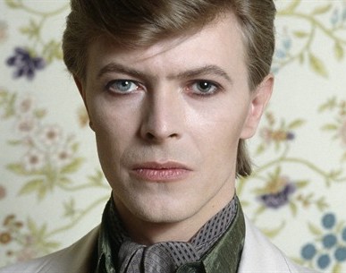 david-bowie-trucco-uomo_.jpg