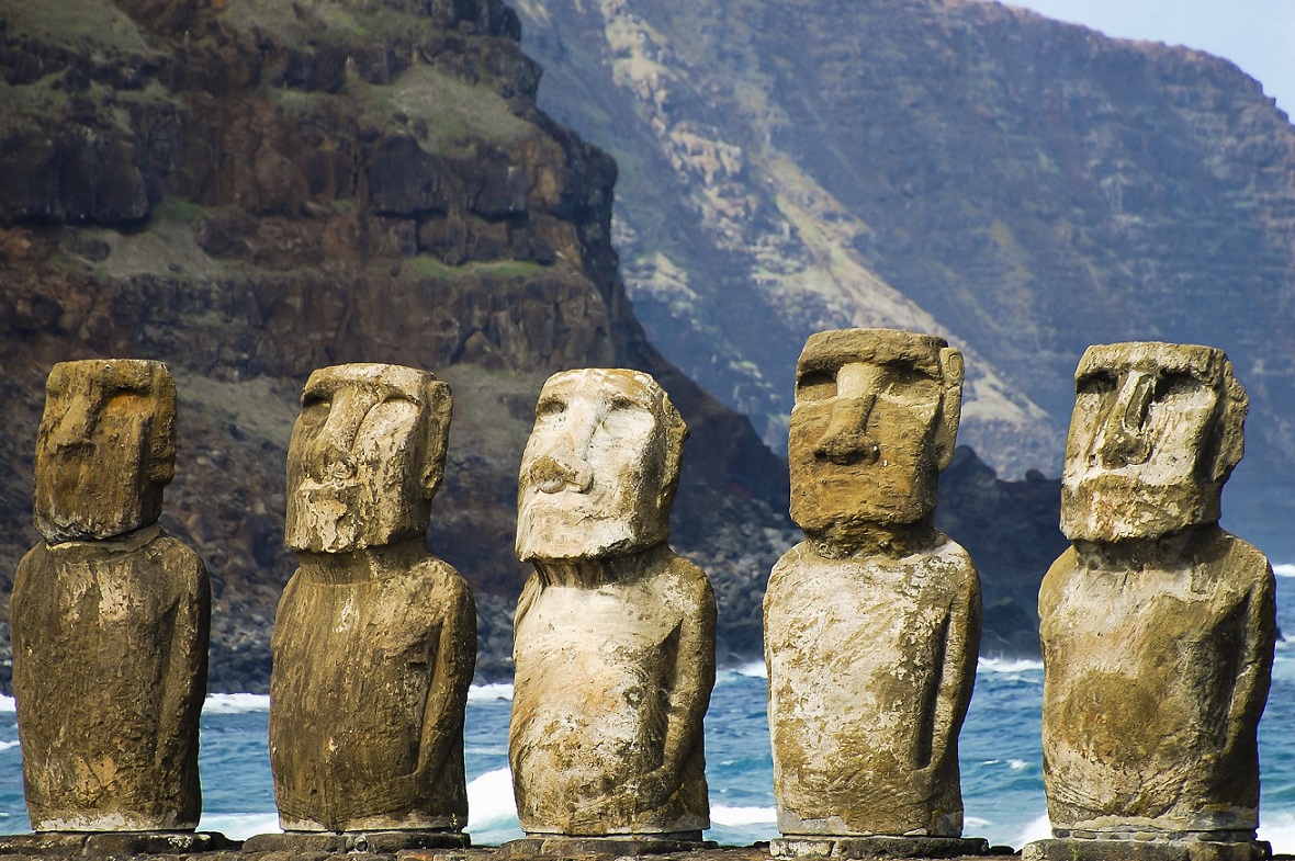 easter island b.jpeg