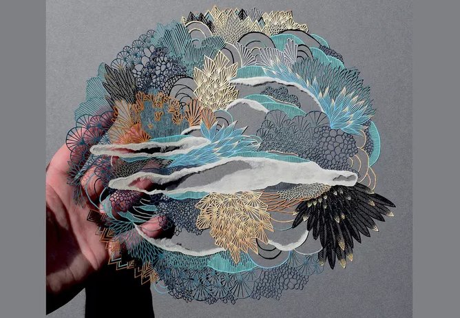 nature-myth-inspired-paper-cut-art-pippa-dyrlaga-15-7a40be8da04140dd9f1a88155b825a7e_kindlephoto-5373579.jpg