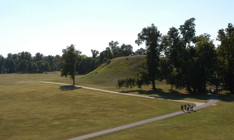 45c3aebea5799317e6c1001a2f9aa5c4_Toltec_Mounds_State_Park02.jpeg