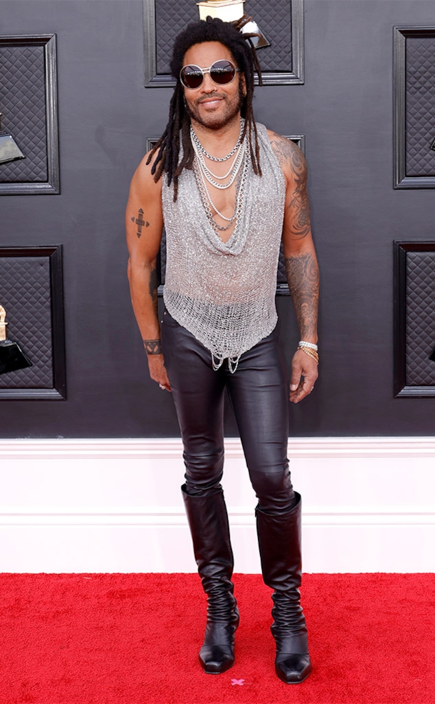 rs_634x1024-220403161711-634-Lenny-Kravitz-2022-Grammys-2022-Grammy-Awards-Red-Carpet-Fashion-GettyImages-1389375903.jpg