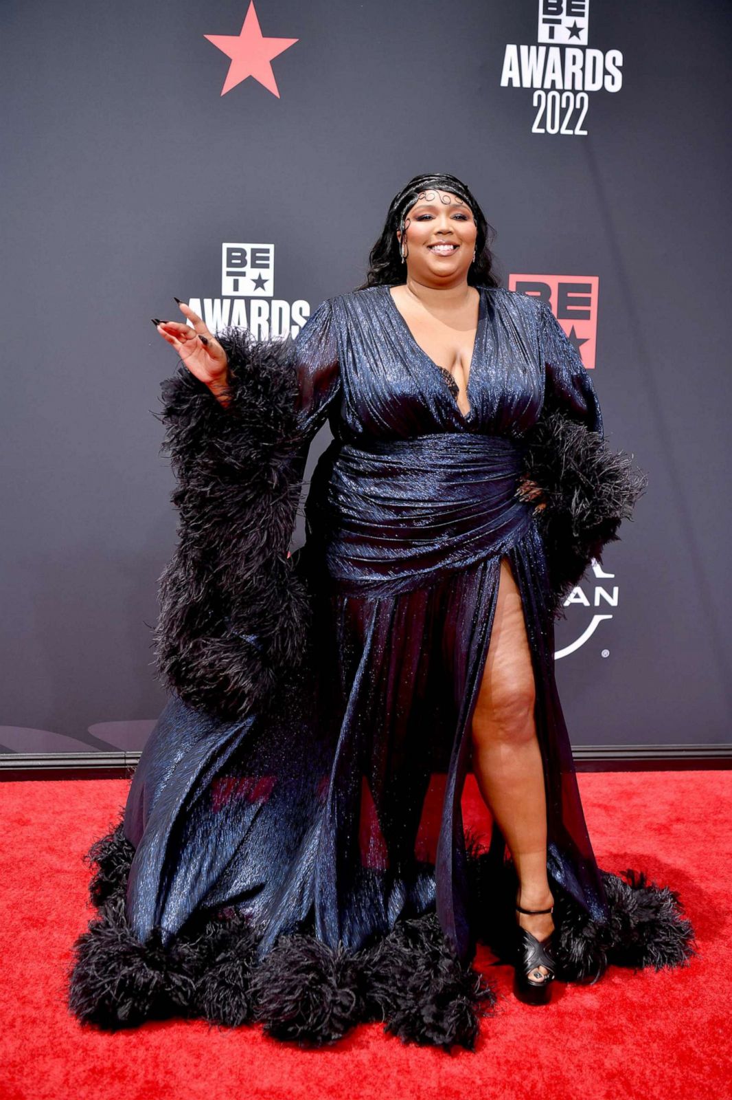 lizzo-gty-jt-220626_1656281588941_hpEmbed_2x3_1600.jpg