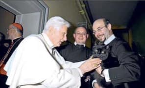 popecat03.jpg